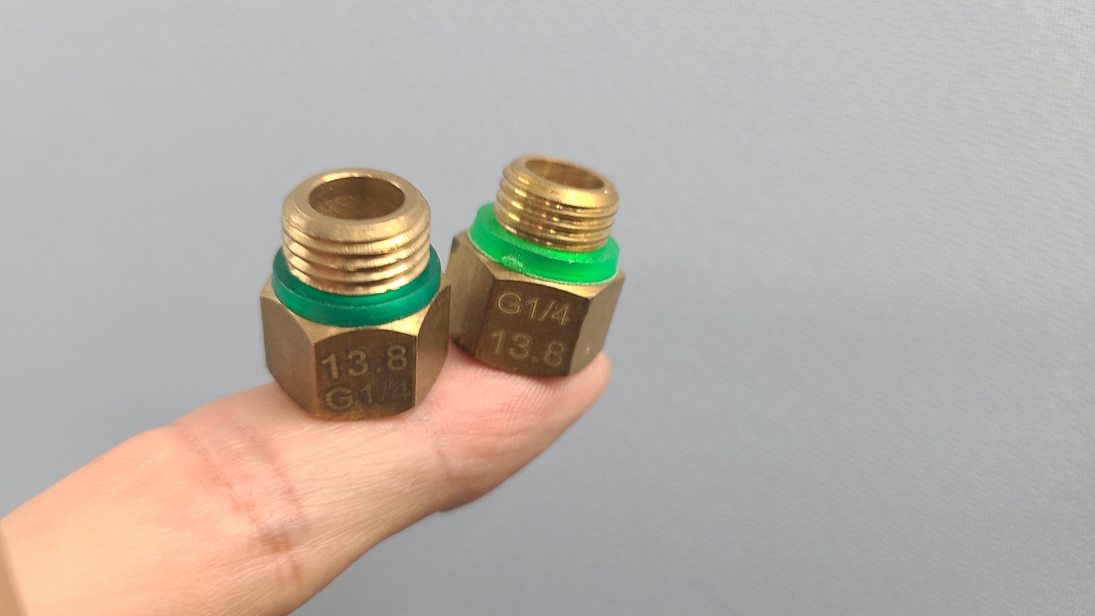 噴霧器ノズルのネジ規格を変える方法