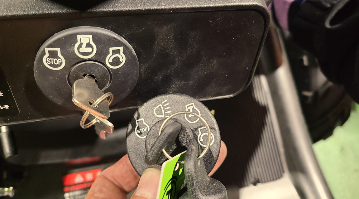 キーシリンダー部品を汎用した結果！！