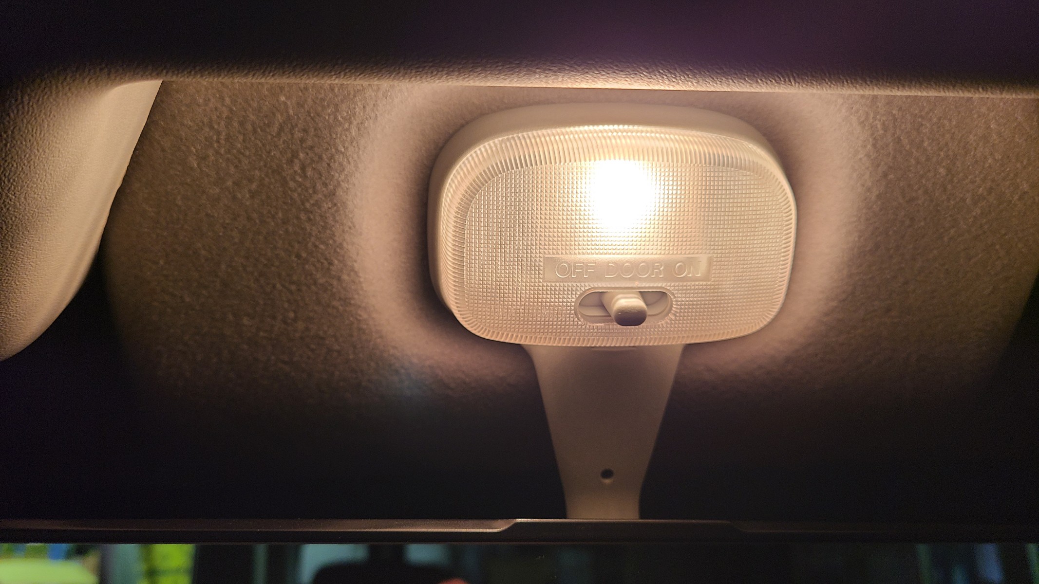 車の半ドアに注意！！