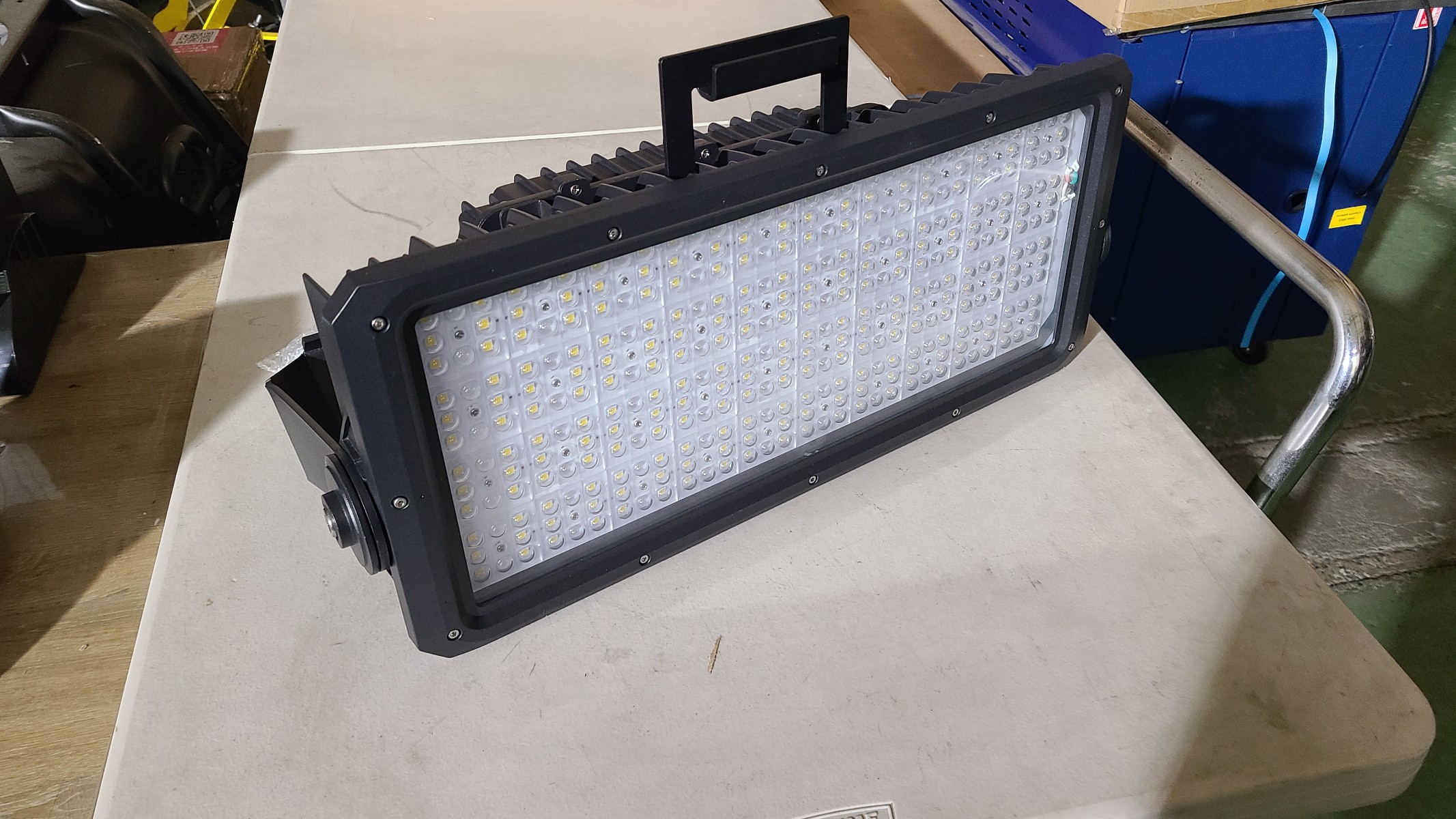 LED照明の取付　🪛🪛🪛