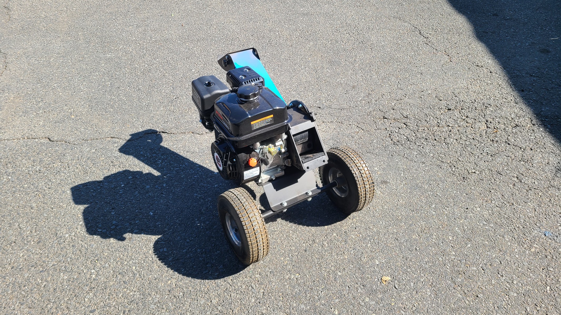 エンジン式　粉砕機　刃の取付