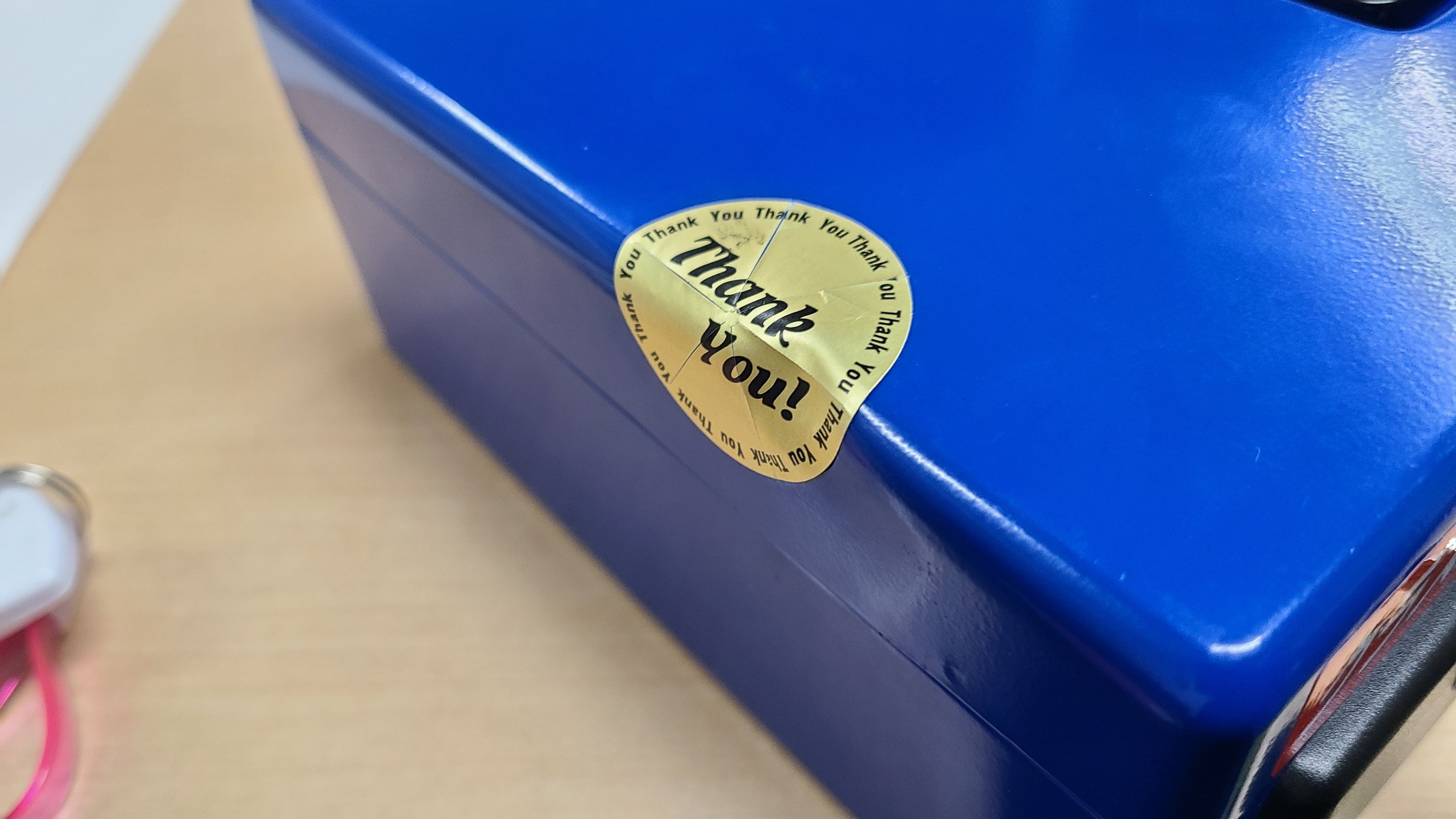 手提げ金庫　落下　😱😱